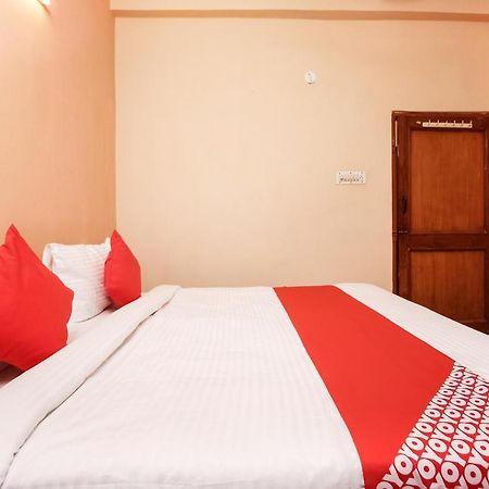 Oyo Hotel Apoorva Deluxe Jaipur Luaran gambar