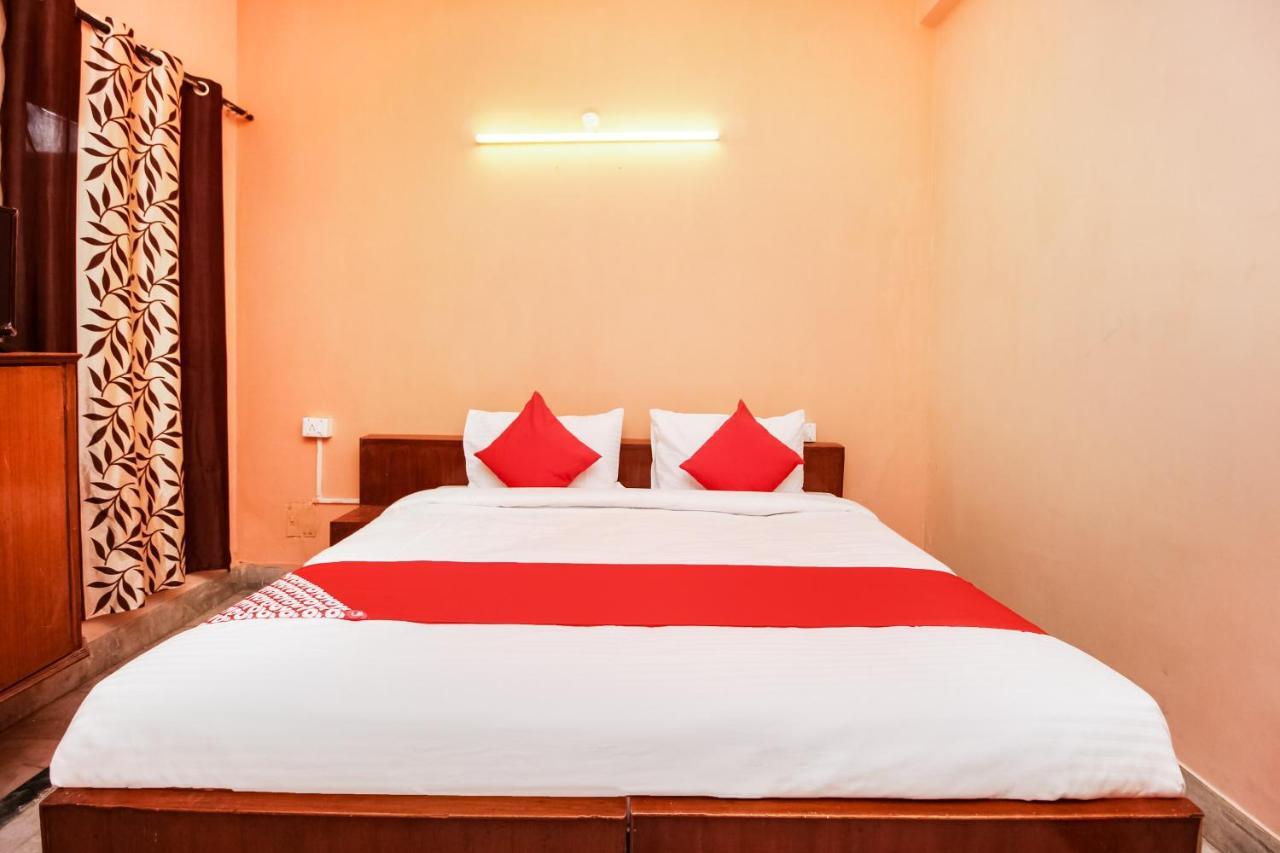 Oyo Hotel Apoorva Deluxe Jaipur Luaran gambar